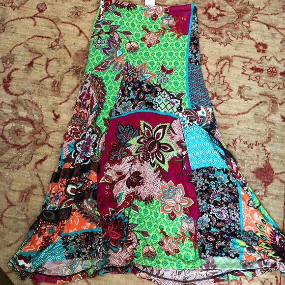 multicolor maxi skirt - Picture 2 of 3